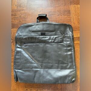 EUC Dilana leather garment bag travel black leather